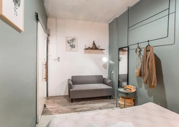 Klong House Hostal *