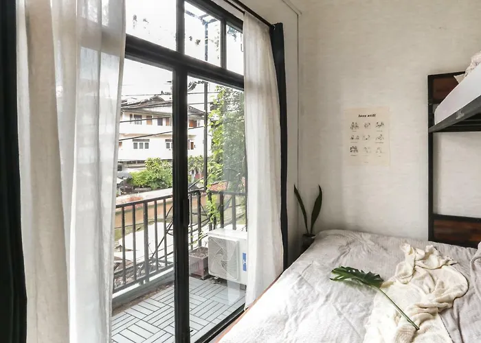 Hostal Klong House Bangkok