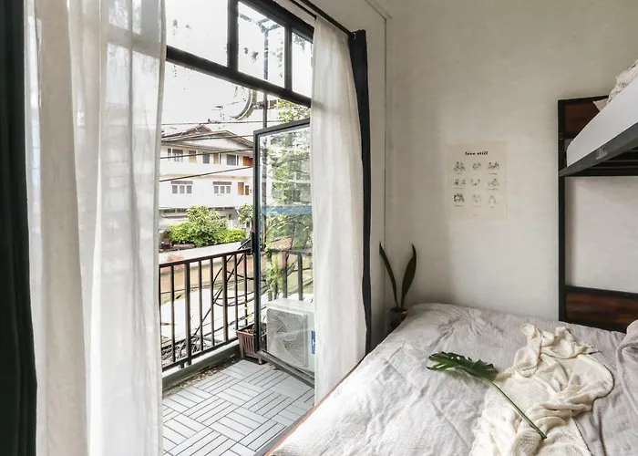 Hostal Klong House *